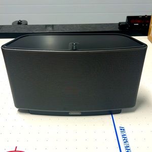 Sonos play 5